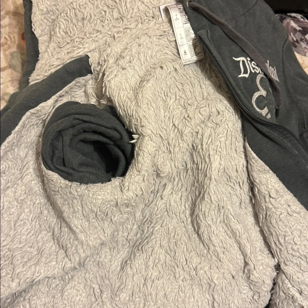 Disney 55th Anniversary Mickey Mouse Hoodie - Grey Sweatshirt Fur Disneyland